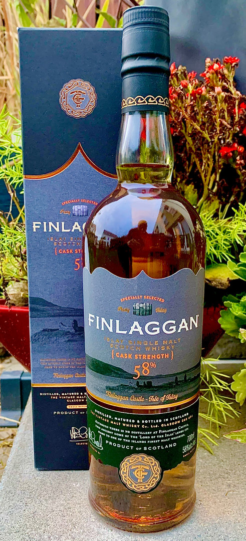 Finlaggan Cask Strength - Islay Single Malt Whisky, 58% Vol., 0,7l